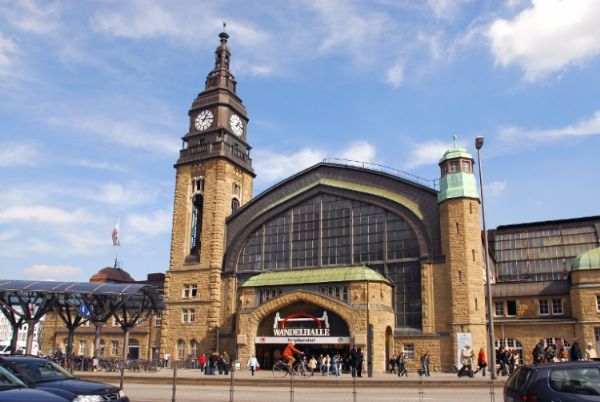 Trein naar Hamburg