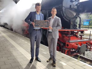 150 jaar Oosterspoorlijn gevierd met historische treinen